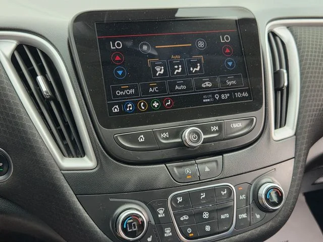 Used 2023 Gray Chevrolet LT image 18