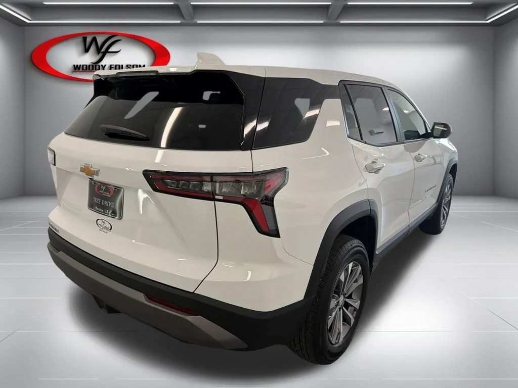 New 2027 Summit White Chevrolet LT image 6