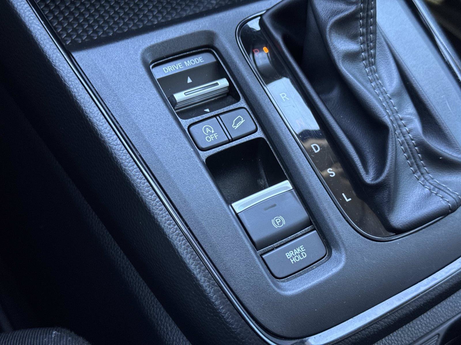 2025 Honda CR-V LX - Photo 50