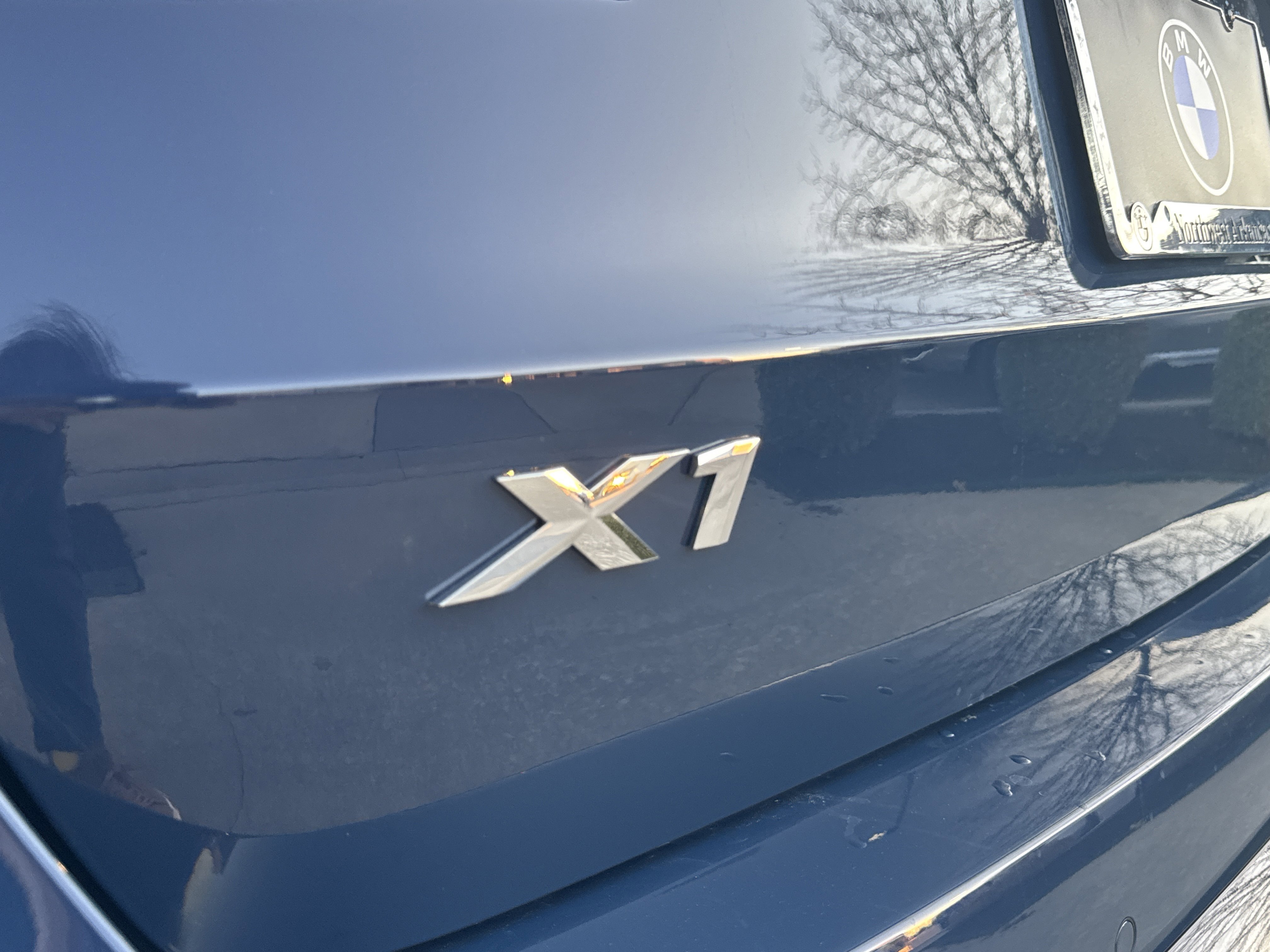 New 2026 0C7R Night Dusk Blue Metallic BMW xDrive28i image 8