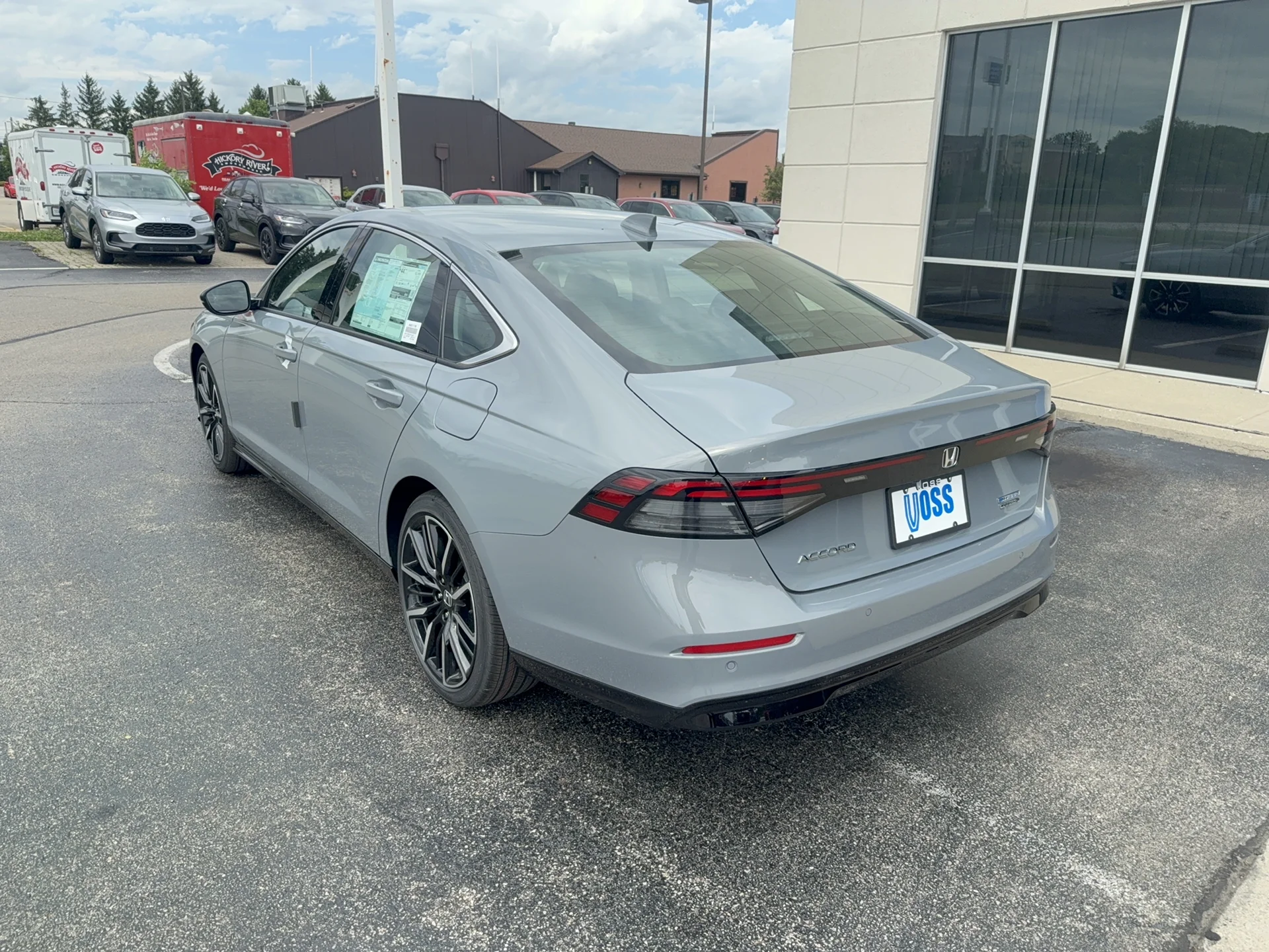 New 2026 Urban Gray Pearl Honda Touring image 7