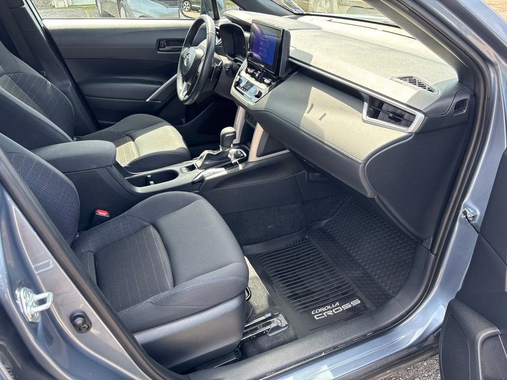 Used 2024 Blue Toyota Hybrid SE image 32