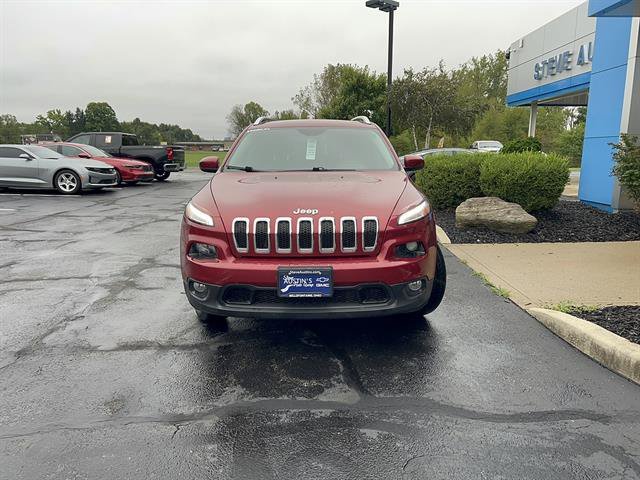 Used 2017 Jeep Cherokee Latitude with VIN 1C4PJMCS3HW582538 for sale in Bellefontaine, OH
