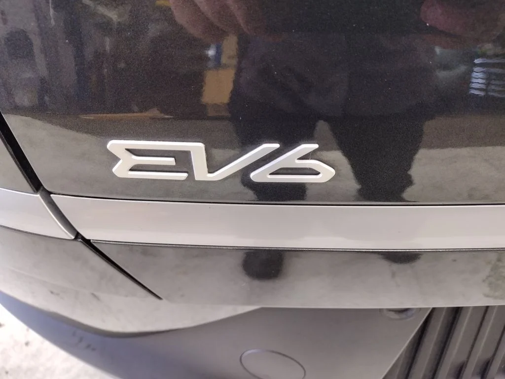 Used 2024 Gray Kia Light image 15