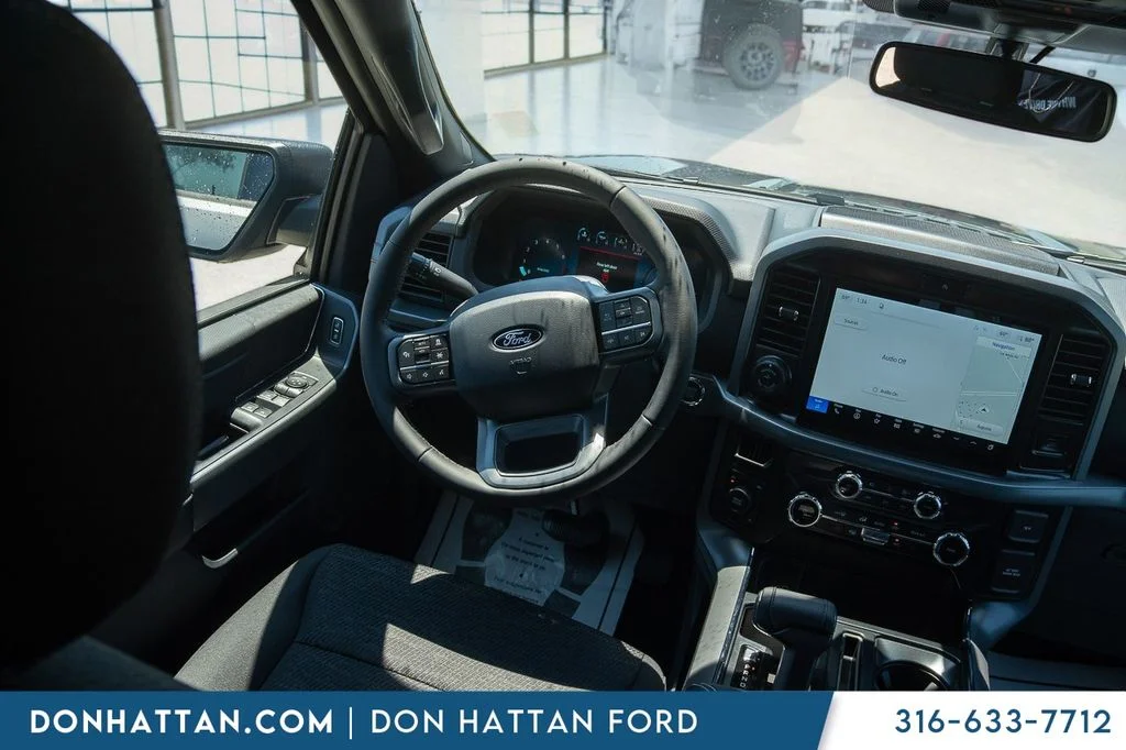 New 2026 Carbonized Gray Metallic Ford XLT image 13