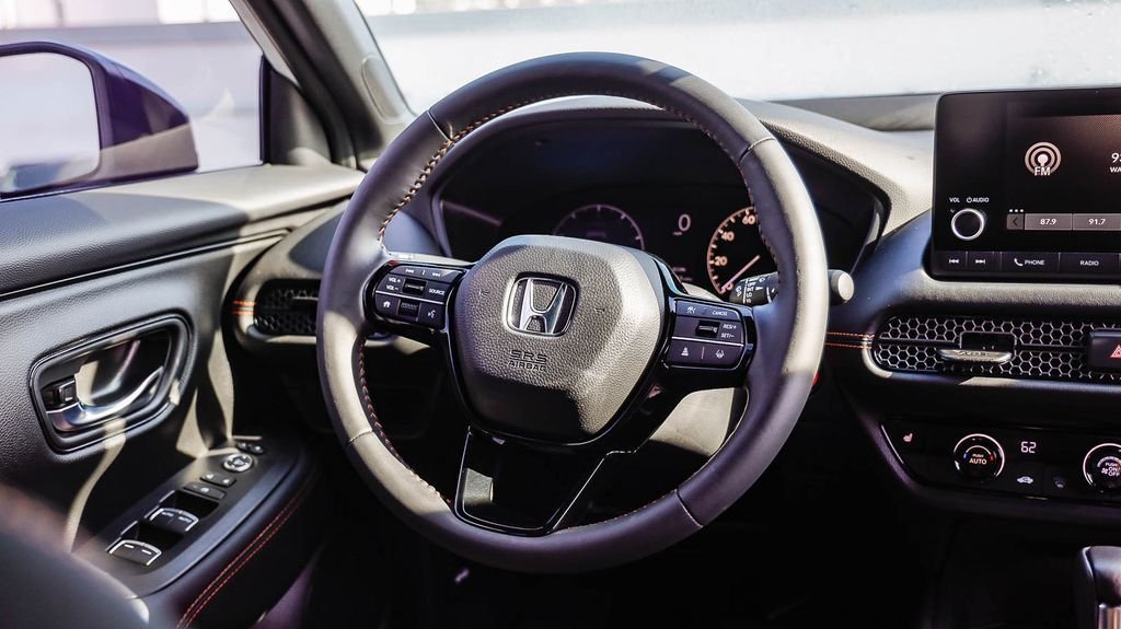 Used 2024 Platinum White Pearl Honda Sport image 18