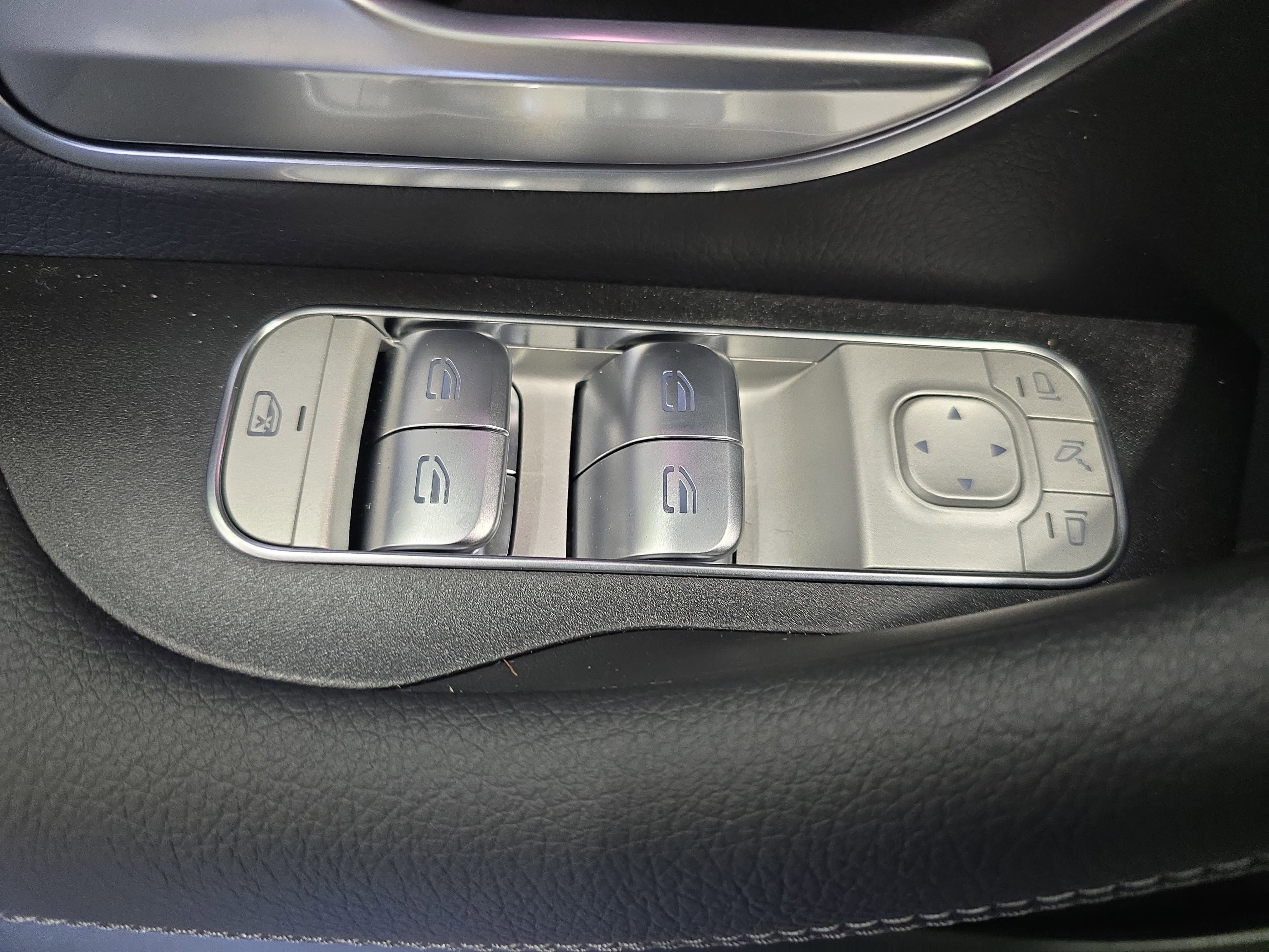 New 2026 Polar White Mercedes-Benz GLE350 image 30