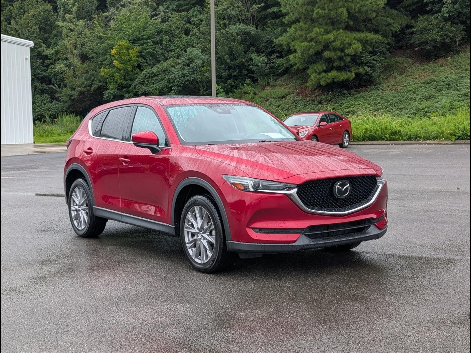 Used 2021 Soul Red Crystal Metallic Mazda Grand Touring image 2