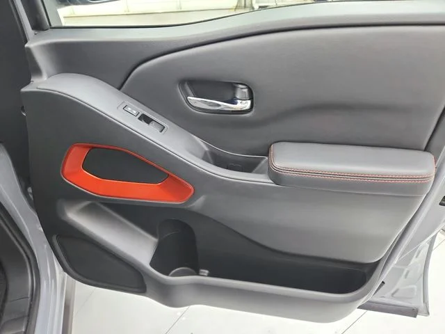 Used 2025 Gray Nissan PRO-4X image 37