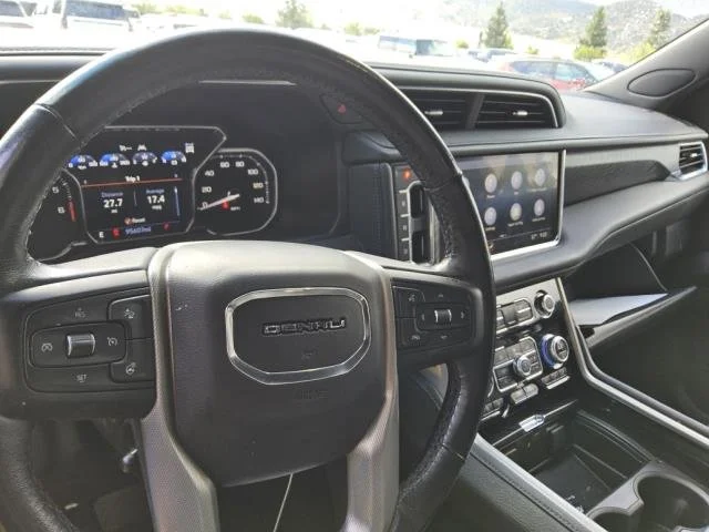 Used 2021 ONYX BLACK GMC Denali image 6