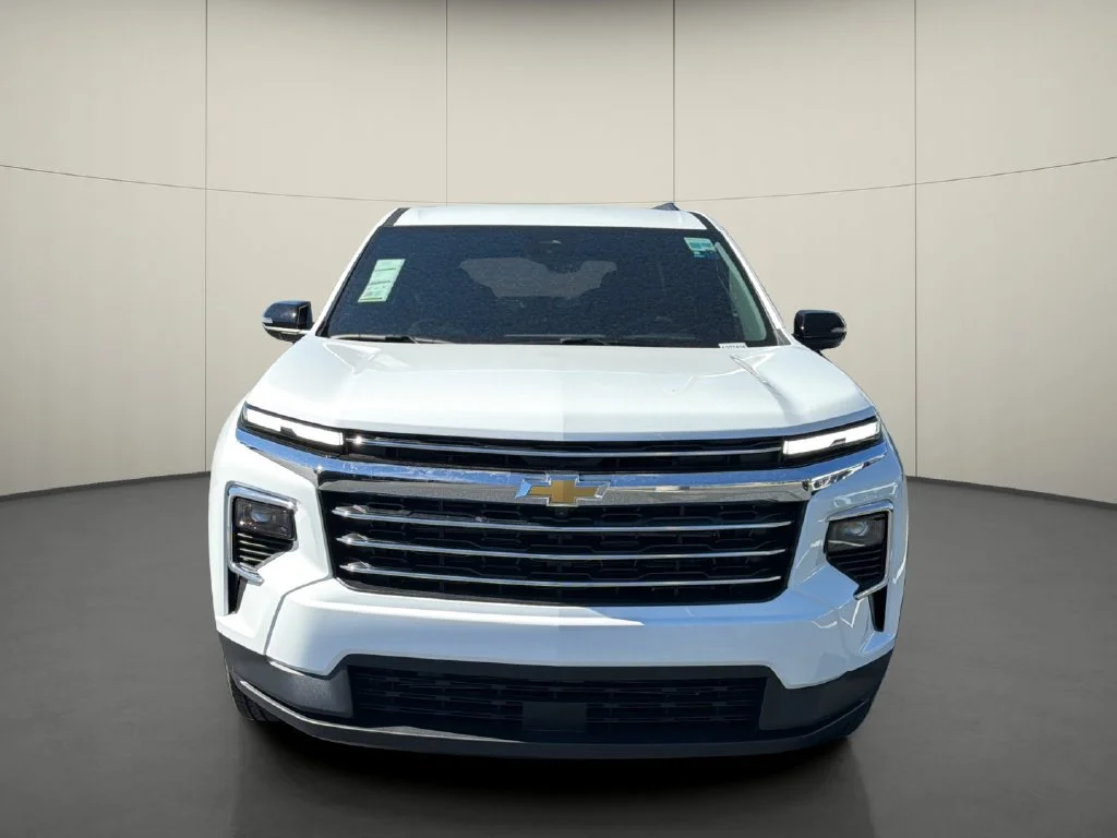 New 2027 Summit White Chevrolet LT image 2