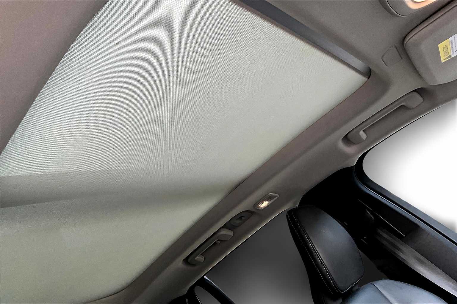Used 2023 Thunder Grey Metallic Volvo Ultimate image 12
