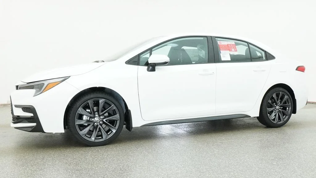 New 2026 Ice Cap Toyota SE image 4