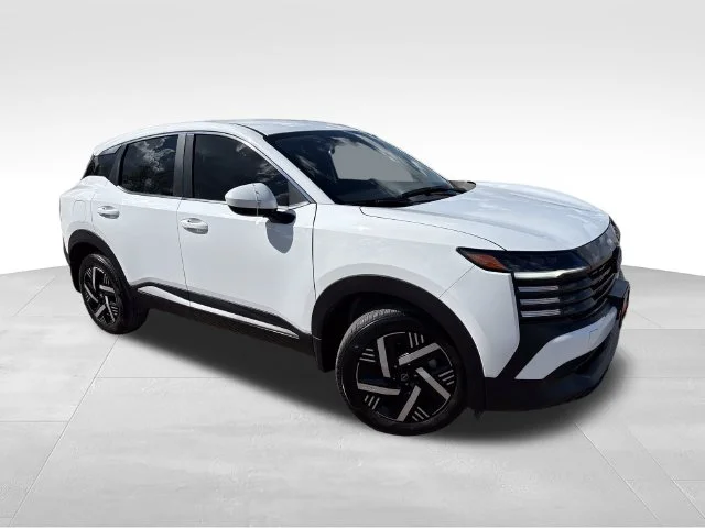 Used 2025 White Nissan SV image 1