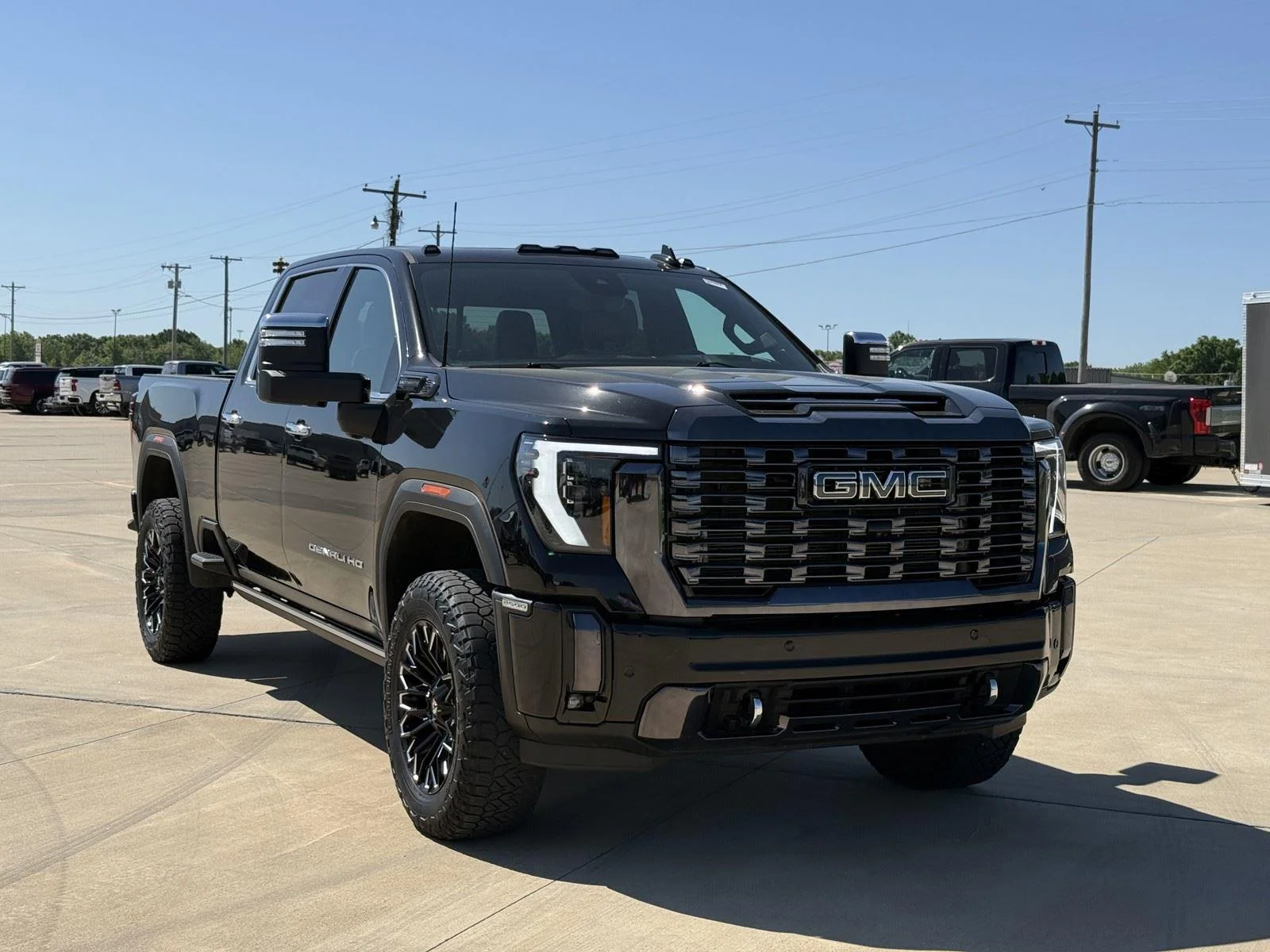 Used 2024 GMC Sierra 2500HD Denali Ultimate with VIN 1GT49XEY3RF198789 for sale in Kansas City
