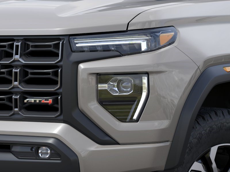 2026 GMC Canyon AT4 - Photo 10