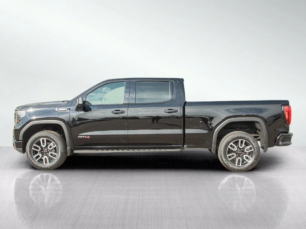 Used 2024 GMC Sierra 1500 AT4 with VIN 3GTUUEE85RG145285 for sale in Roseville, Minnesota