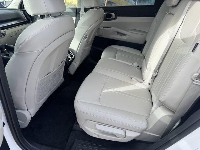 New 2026 Glacial White Pearl Kia S image 13