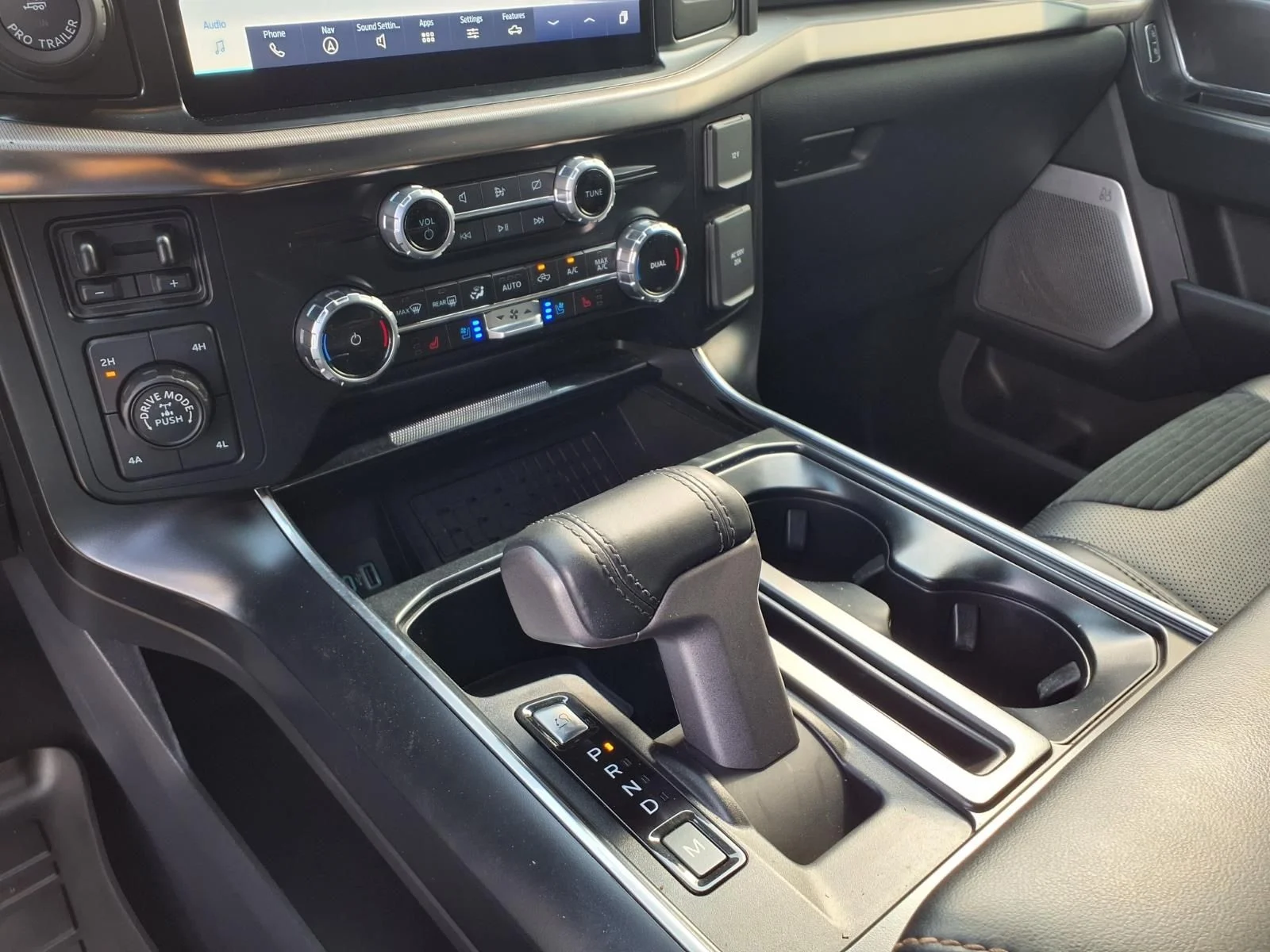 Used 2023 Gray Ford Raptor image 19