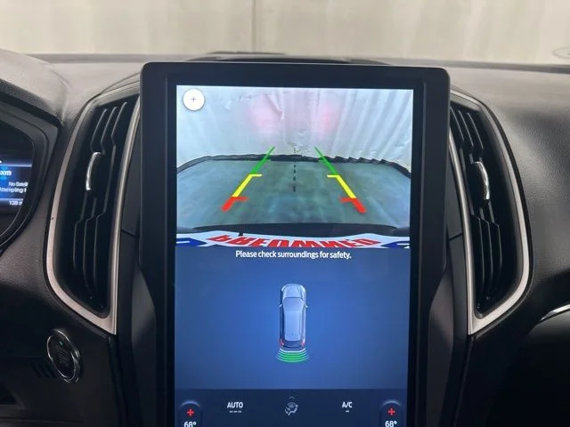 Used 2022 Blue Ford SEL image 18