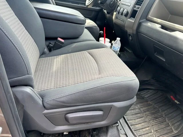 Used 2010 Tan Dodge ST image 3