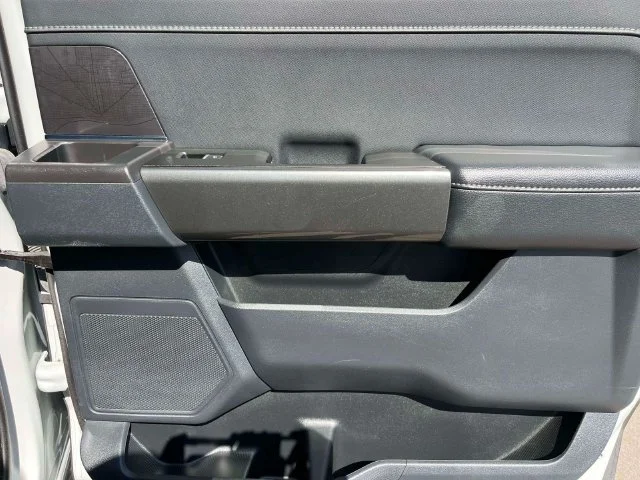 Certified Used 2023 Avalanche Ford XLT image 20