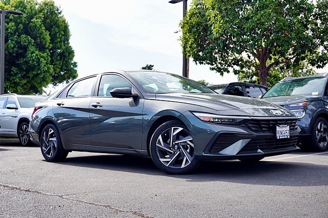 2025 Hyundai Elantra