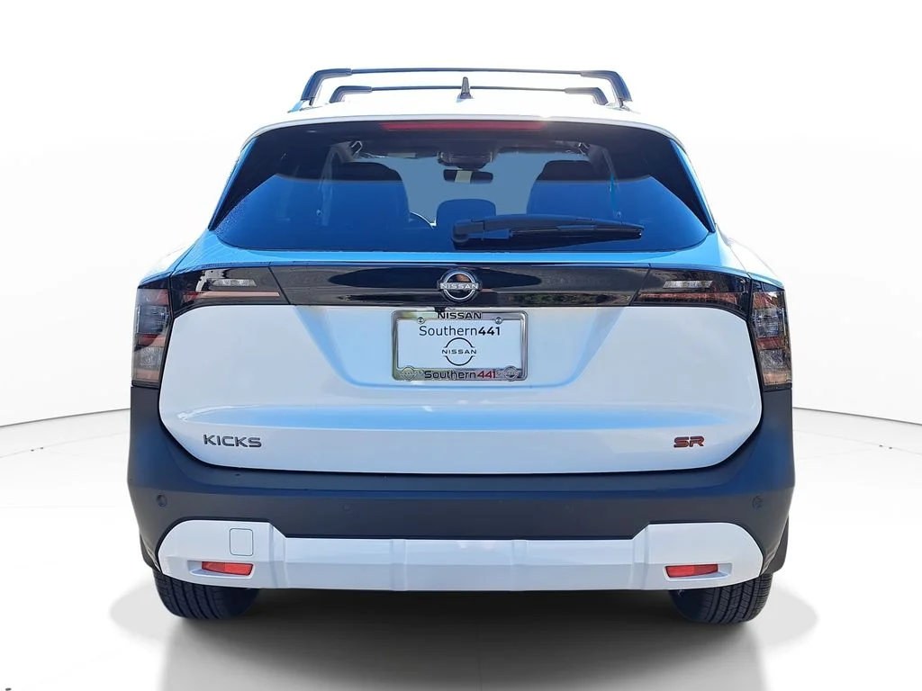 New 2026 White Nissan SR image 6
