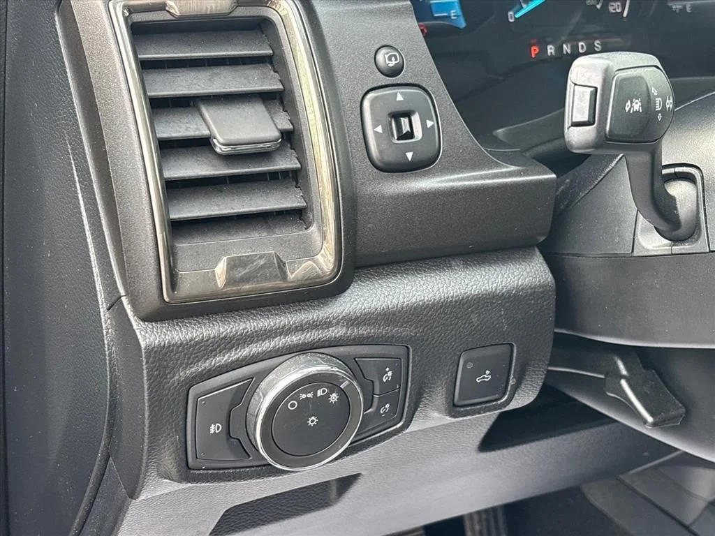 Used 2021 Black Ford Lariat image 26