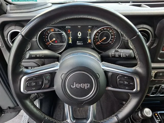 Used 2018 Gray Jeep Sahara 4x4 image 19