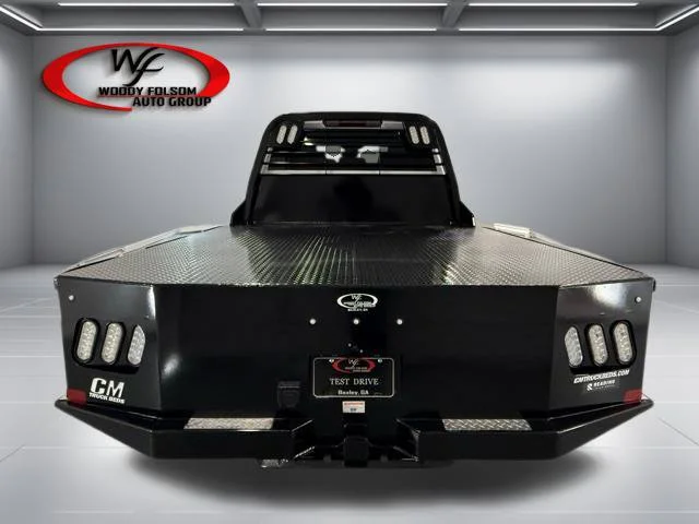 New 2026 Summit White GMC Pro image 7