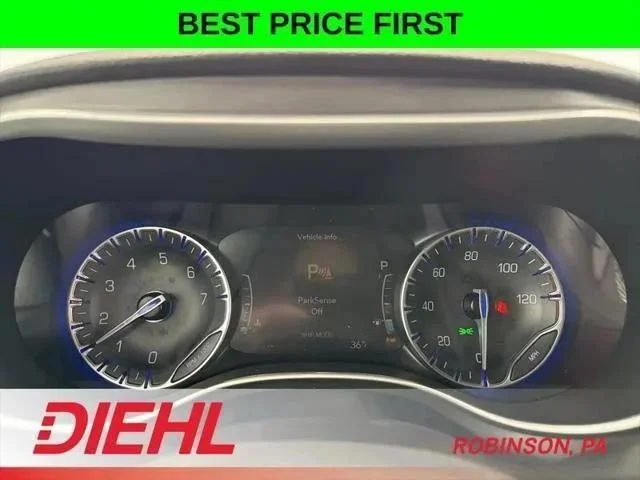 2026 Chrysler Pacifica Select - Photo 31