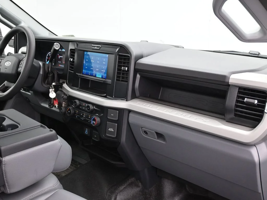 New 2026 White Ford XL image 25