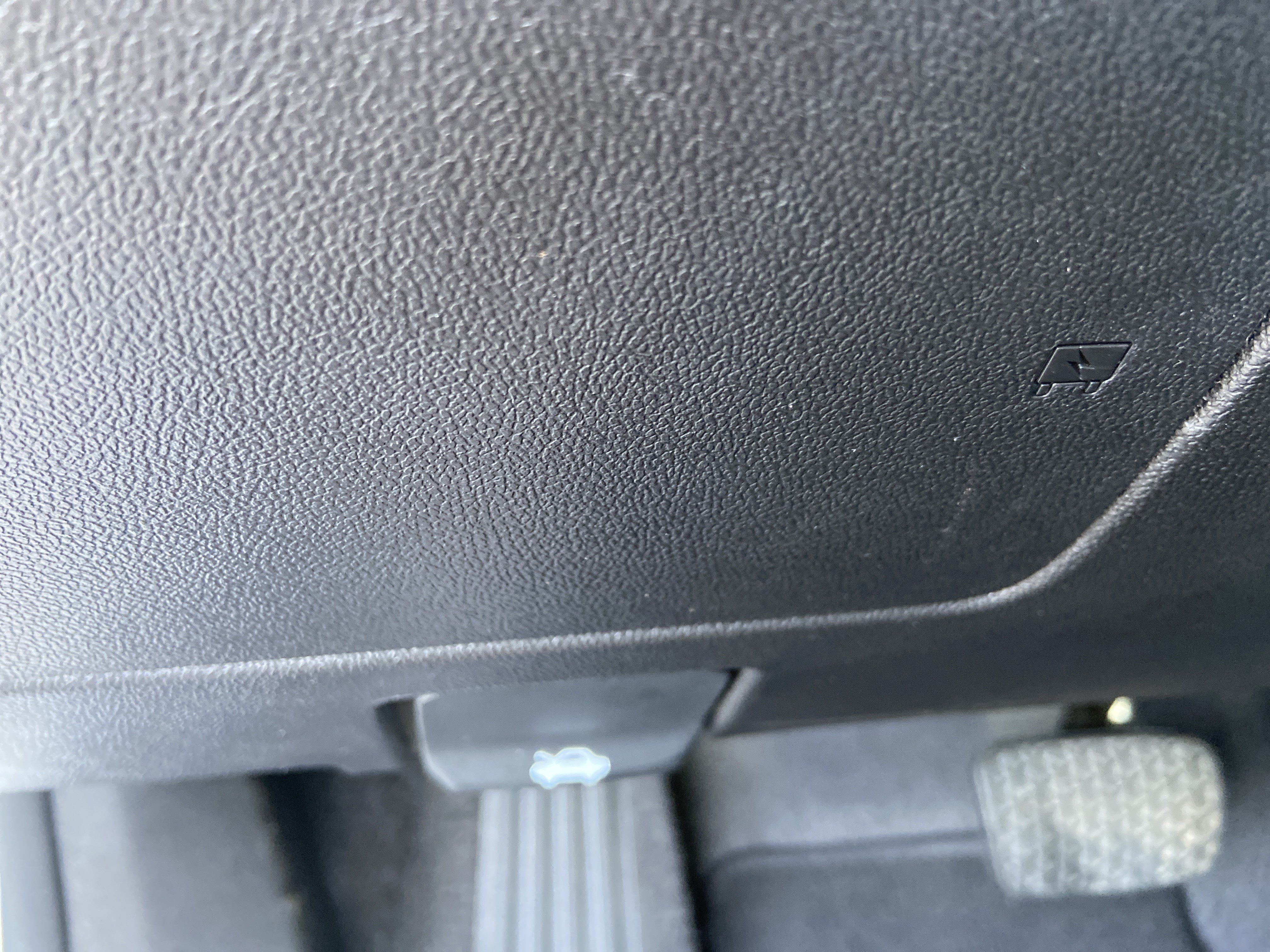 Used 2024 Summit White Chevrolet LS image 44