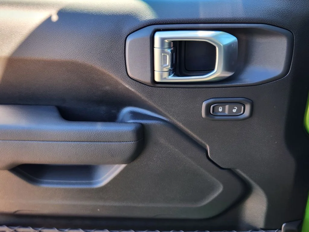 2026 Jeep Wrangler 2-Door Sport - Photo 17