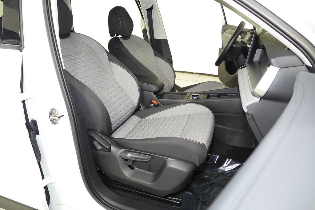 2025 Volkswagen Tiguan S - Photo 18