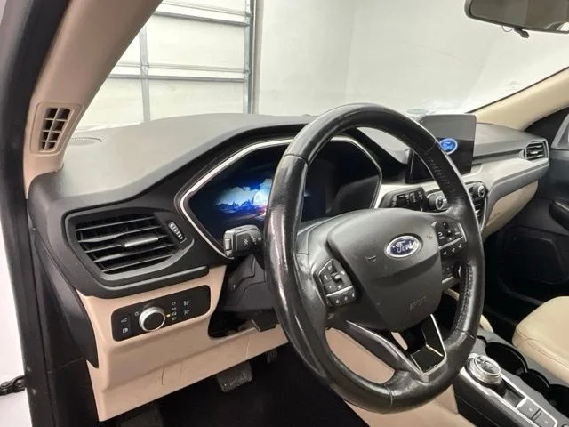 Used 2020 White Ford SE Sport image 16