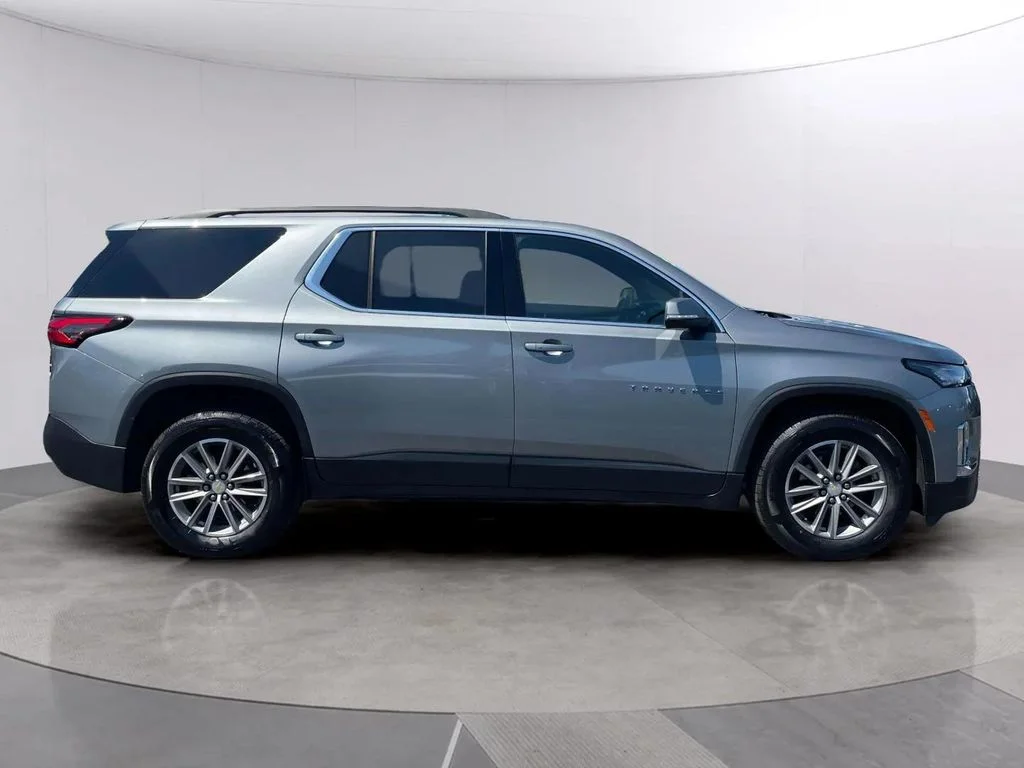 Used 2023 Sterling Gray Metallic Chevrolet LT image 6