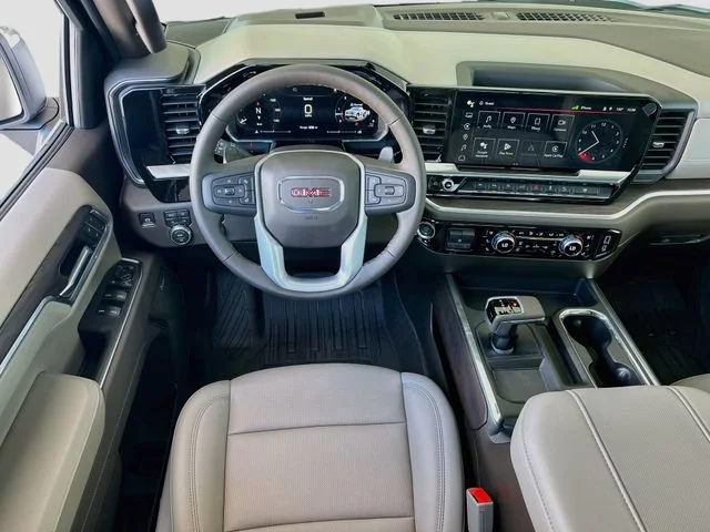 2026 GMC Sierra 1500 SLT - Photo 16