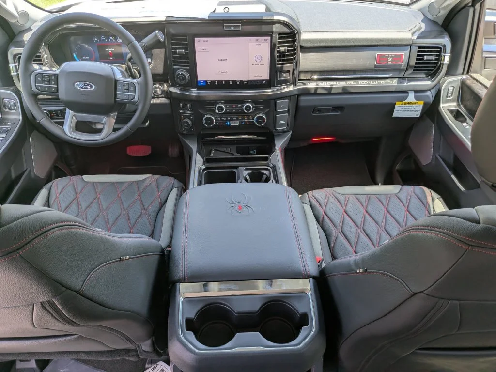 New 2026 Star White Metallic Tri-Coat Ford F-250® Lariat® image 20