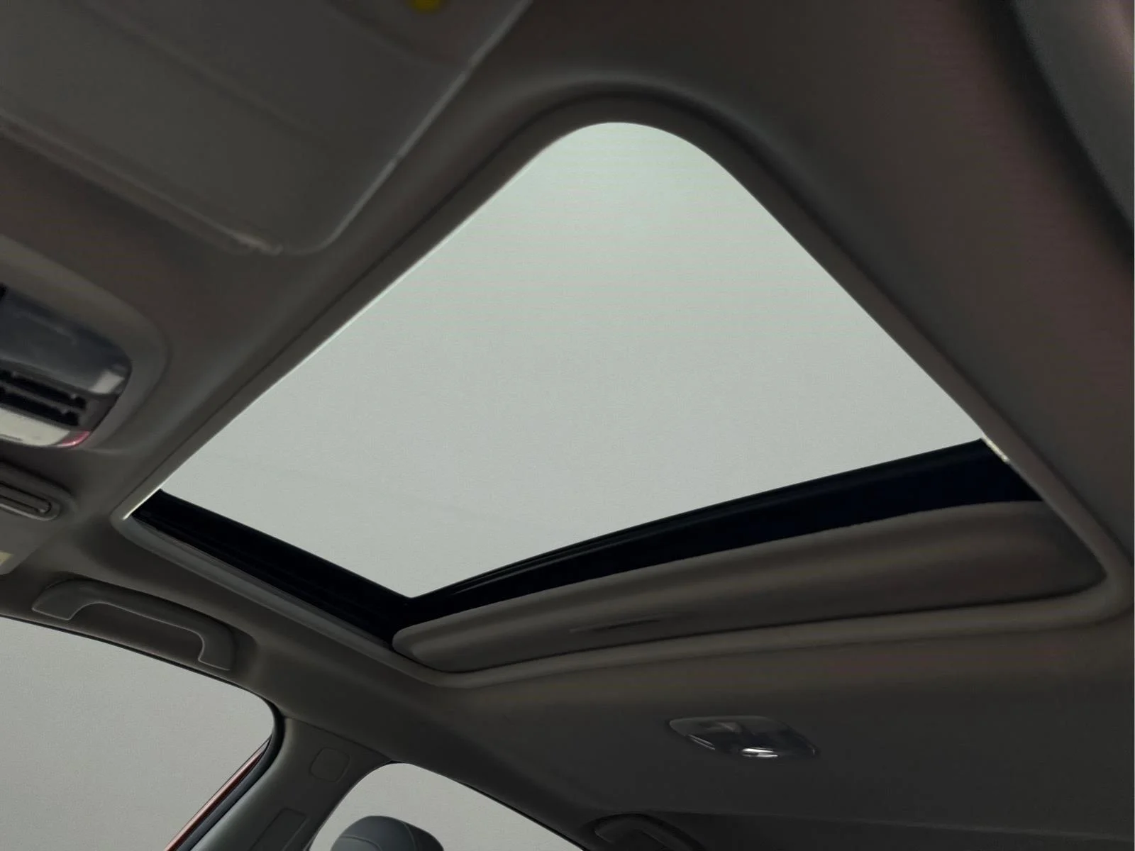 Used 2019 Sunshine Orange Subaru Limited image 15