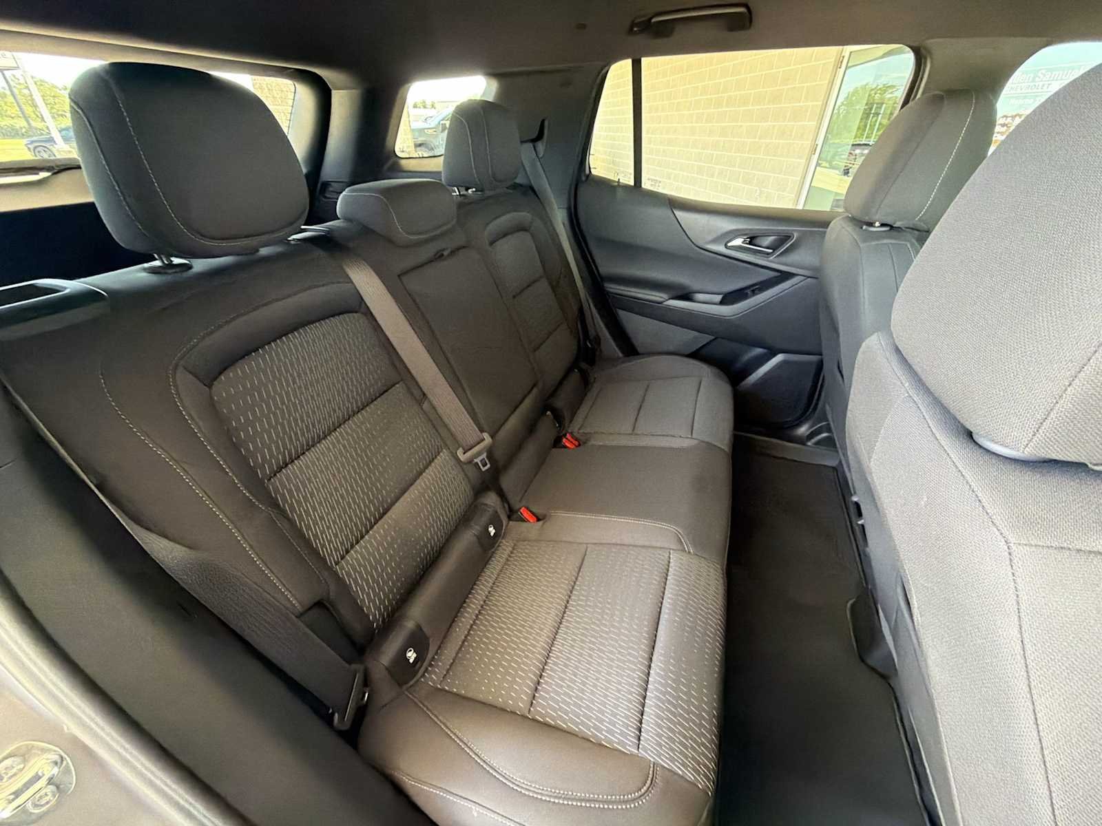 Used 2026 Sterling Gray Metallic Chevrolet FWD LT image 27