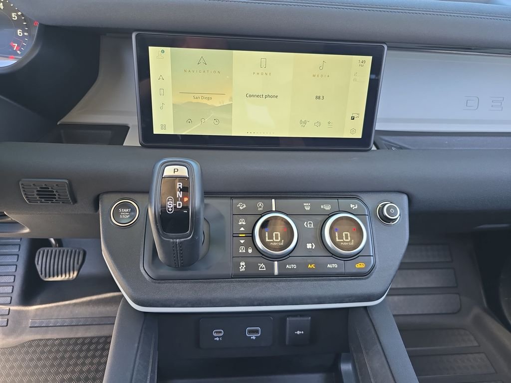 Certified Used 2023 White Land Rover S image 19