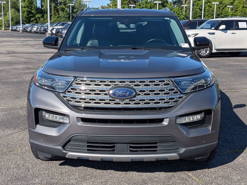 Used 2022 Gray Ford Limited image 11