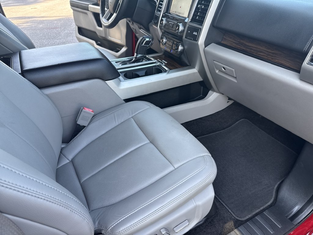 Used 2018 Ruby Red Metallic Ford Lariat image 29