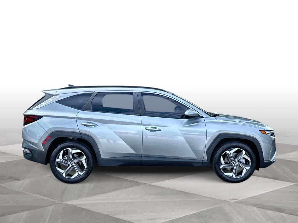 Used 2024 Shimmering Silver Hyundai SEL image 9