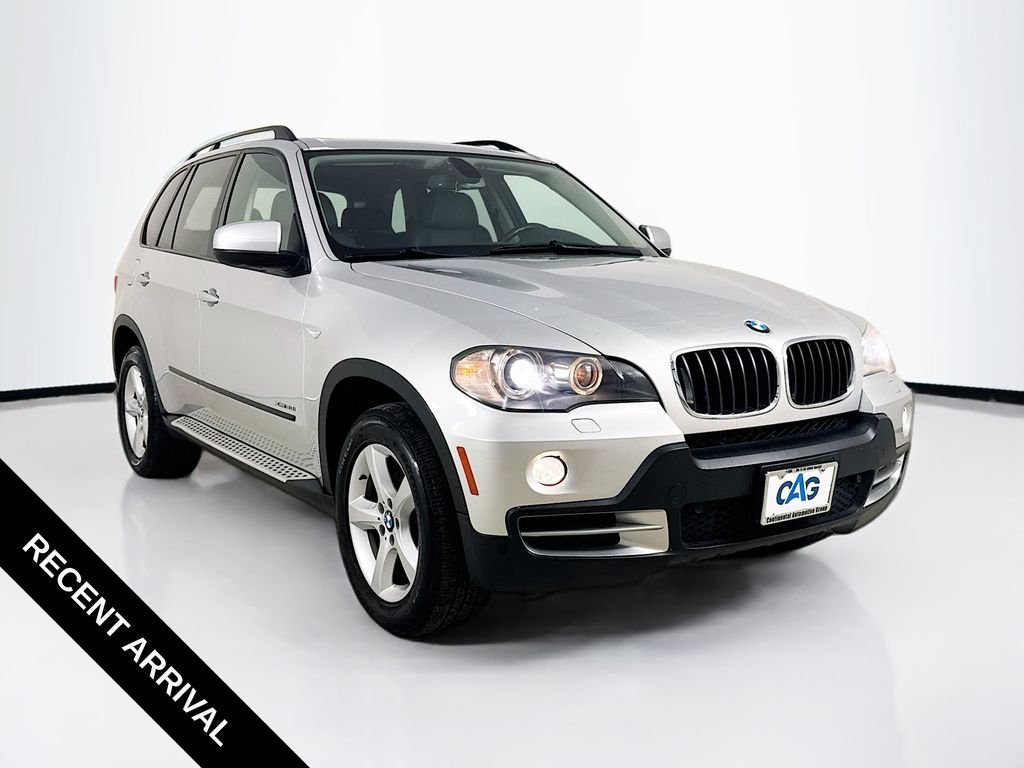2010 BMW X5 xDrive30i's photo