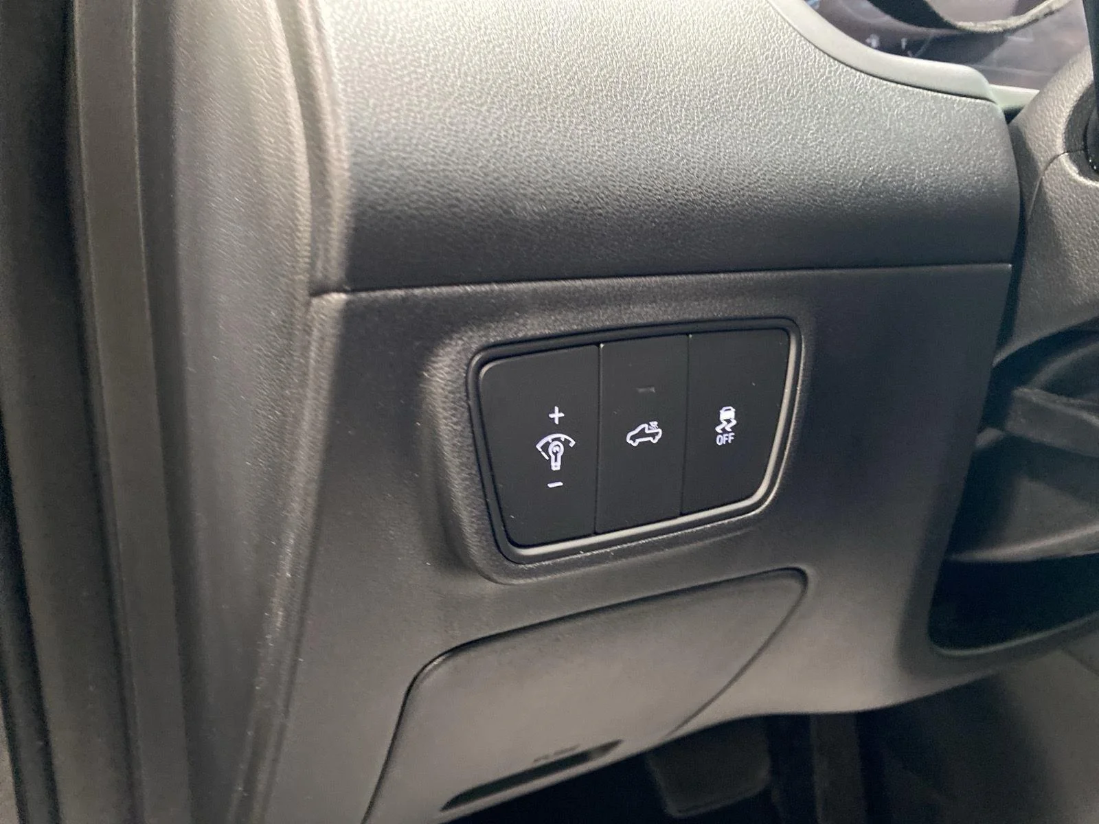 Used 2023 Hampton Gray Hyundai NIGHT image 18
