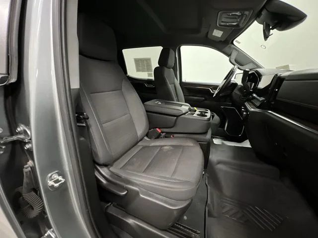 Used 2023 Gray Chevrolet LT image 28