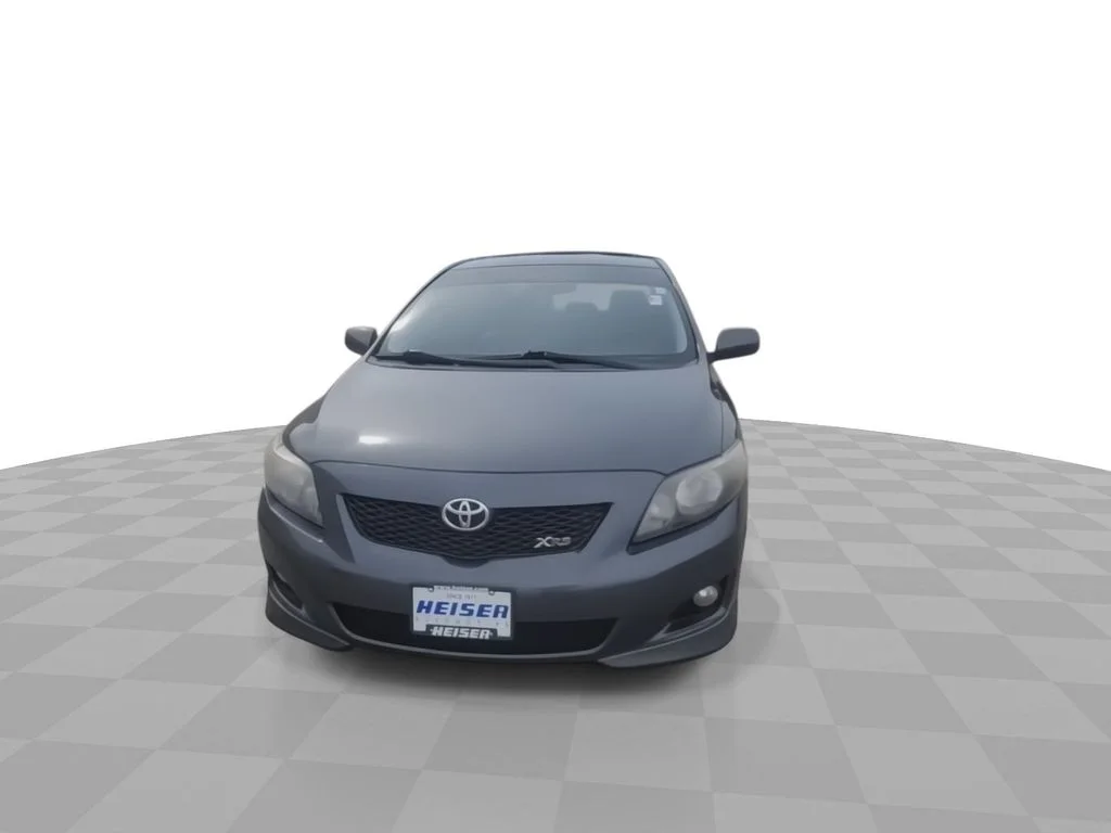 Used 2009 Gray Toyota XRS image 3